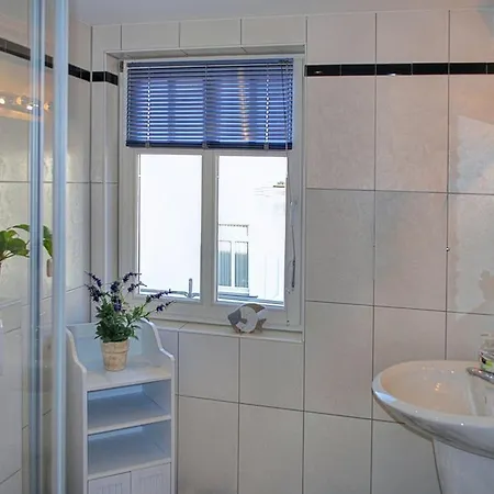Saxonia - 8 Mit Balkon بينز